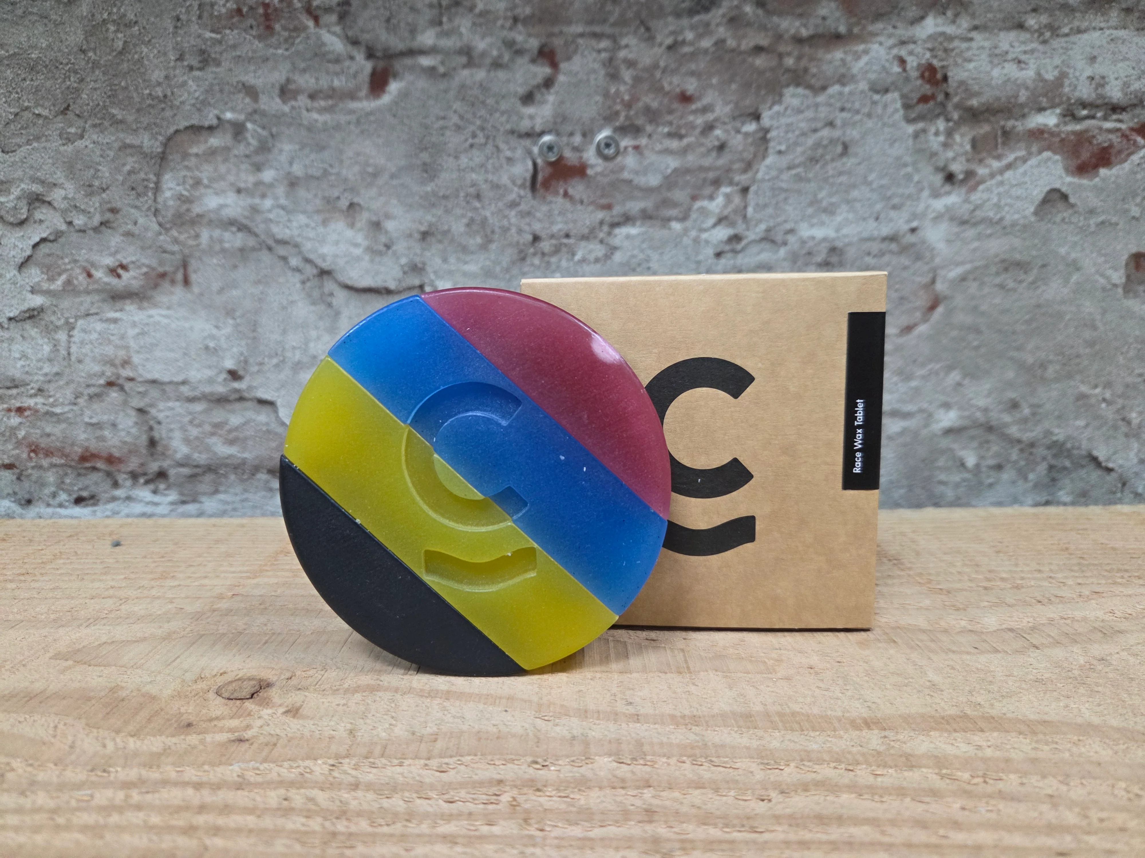 CYCLOWAX hot wax race