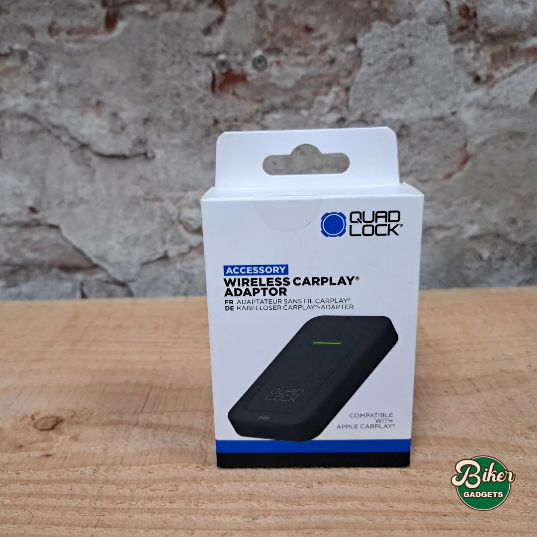 QUAD LOCK wireless carplay adaptor